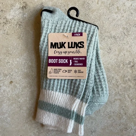 Muk Luks Green and White Cozy Boot Socks - Picture 1 of 4